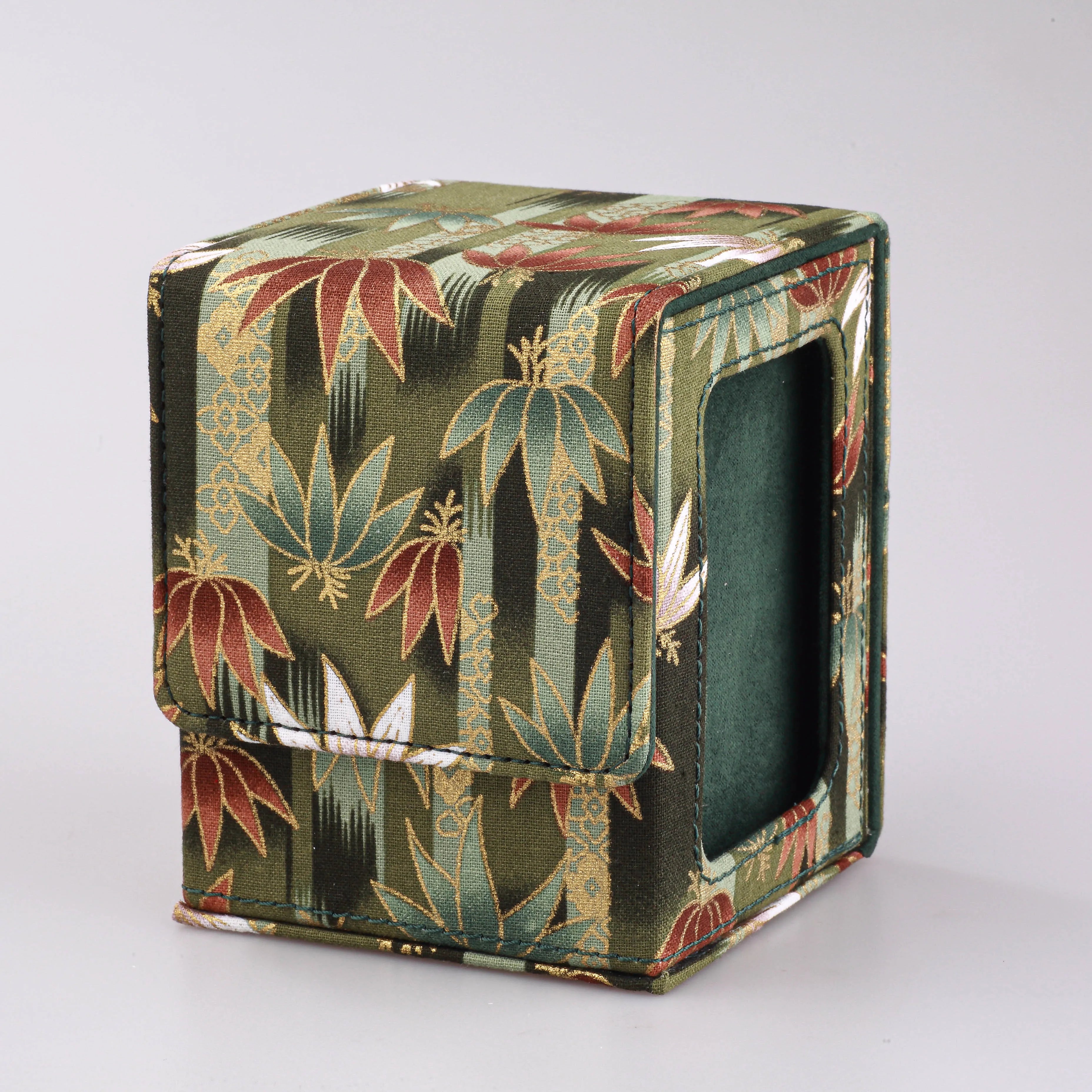 120+ Deck Box with Display Window